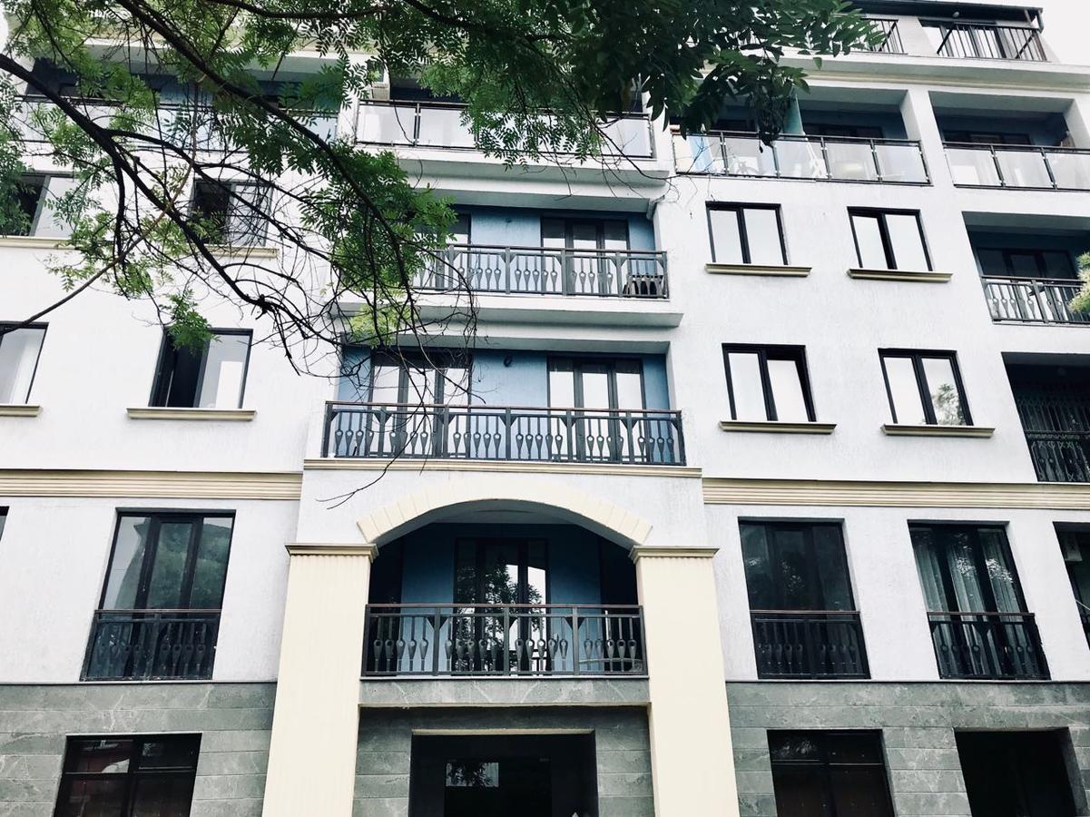 City Center Apartments By Happy Place 第比利斯 外观 照片